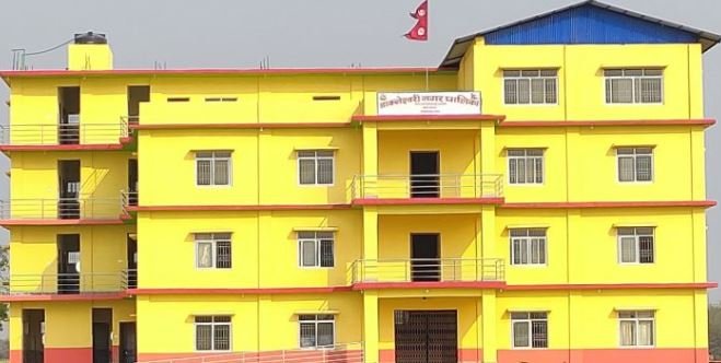 डाक्नेश्वरी नगरपालिकामा स्ट्रीट लाइट खरिदमा अनियमितता