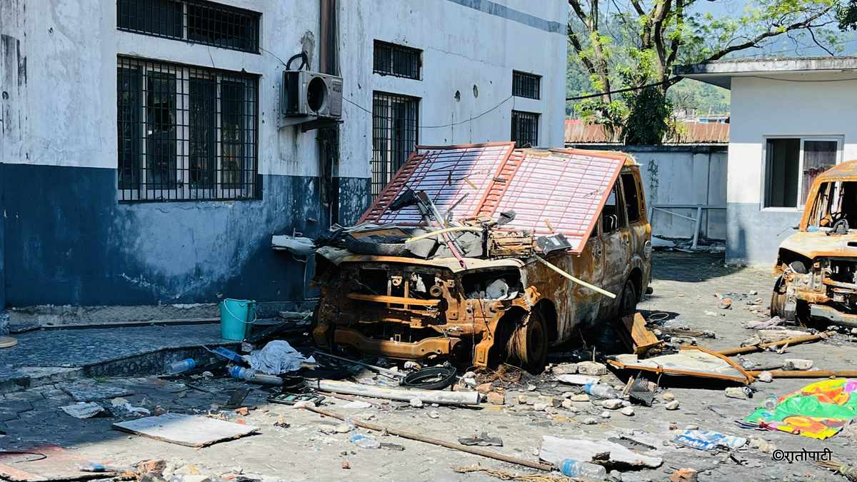 damaged vehicle  (1)