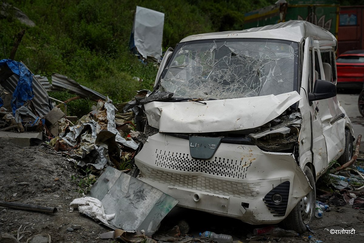 Damaged_Vehicle_Rasuwa  (4)