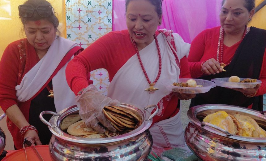   नेवारी सडक खाना महोत्सव तथा योःमरी उत्सव सुरु