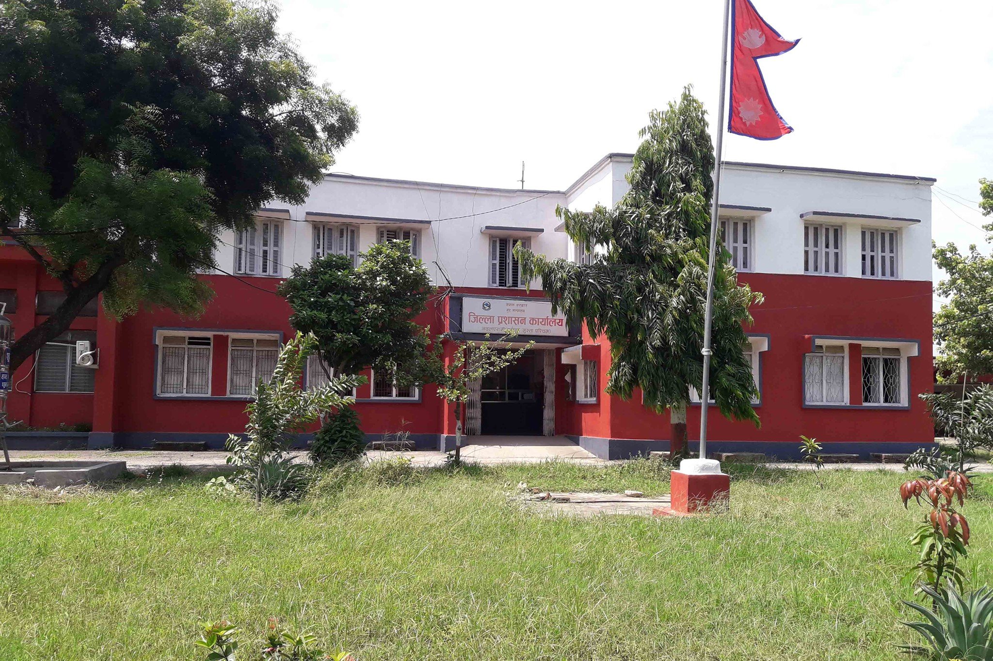Authorities Tighten Rules After Candidates Attempt to Influence Voters at Polling Stations in Nawalparasi