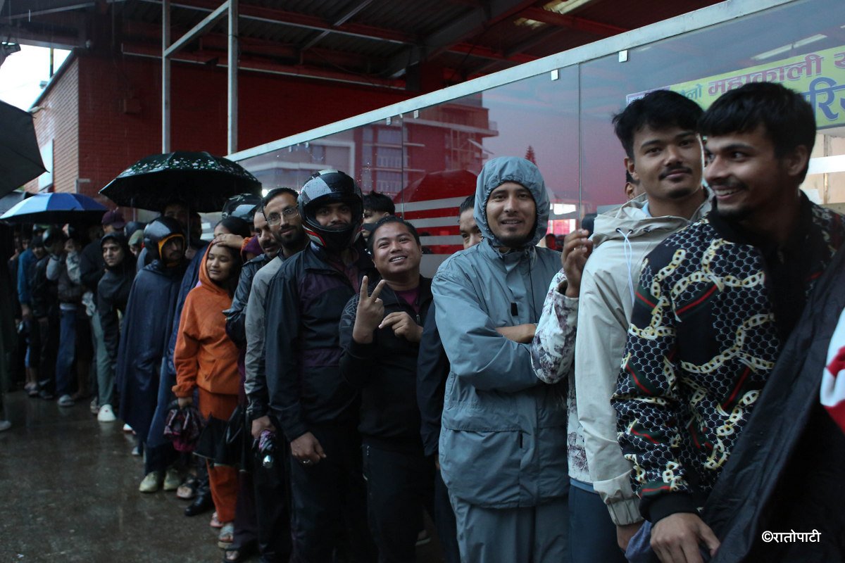 dashain ticket line (9)