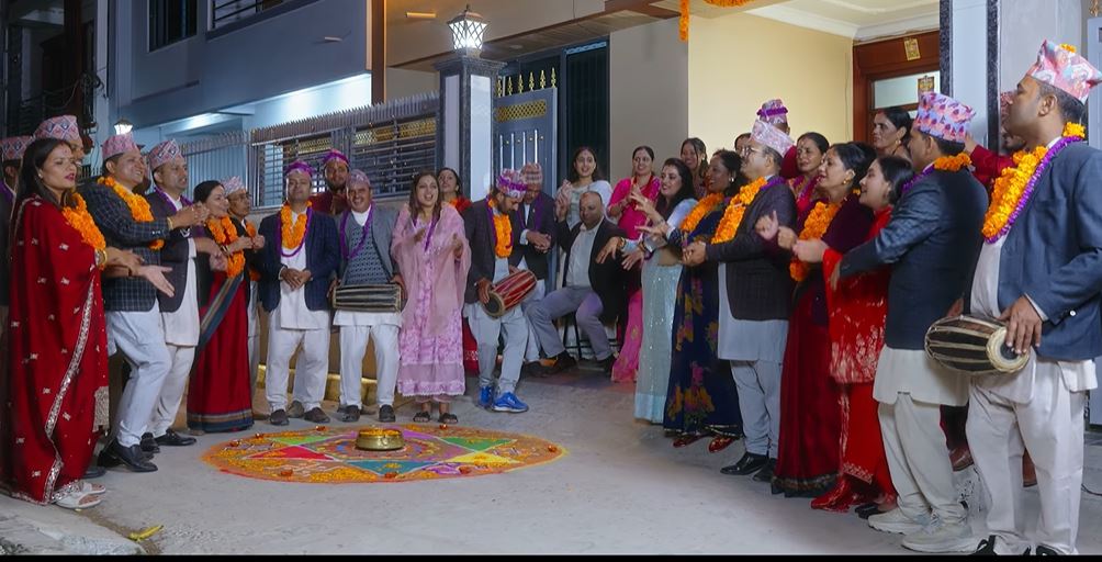   तिहारको अवसर पारेर ‘देउसी भैलो’ गीत सार्वजनिक