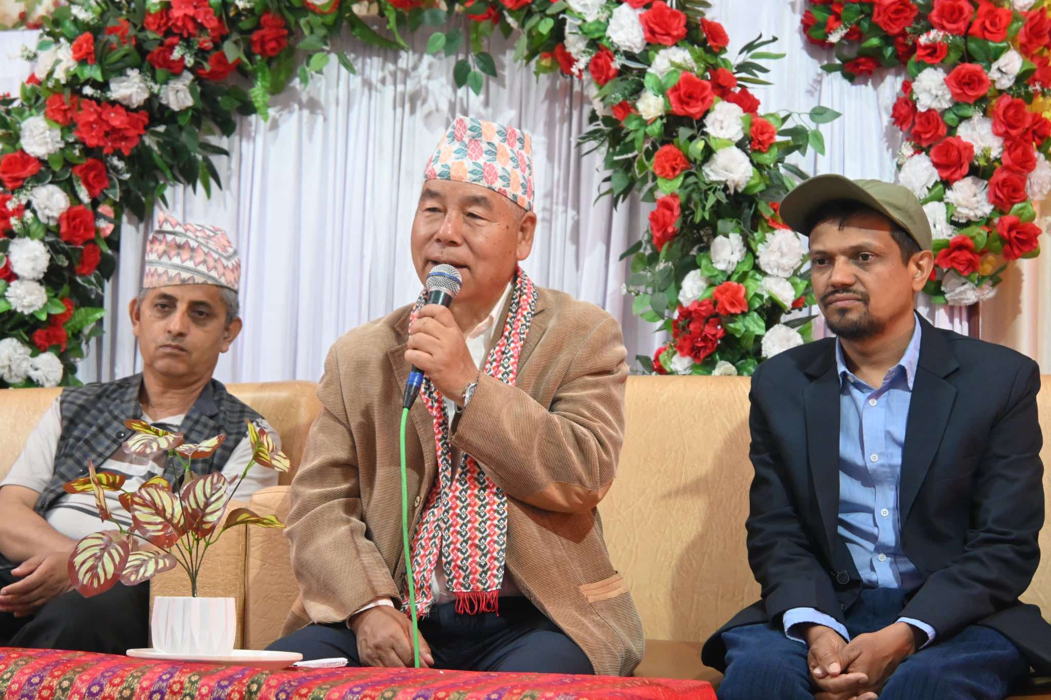 माओवादीले एक लाख जनता उतारेपछि राजावादीको आन्दोलन ओझेलमा पर्यो : महासचिव देव गुरुङ