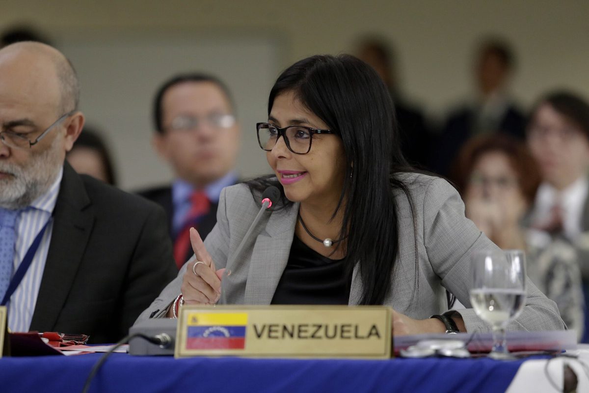 Delcy_Rodriguez_en_reunion_extraordinaria_de_la_CELAC-1200x800
