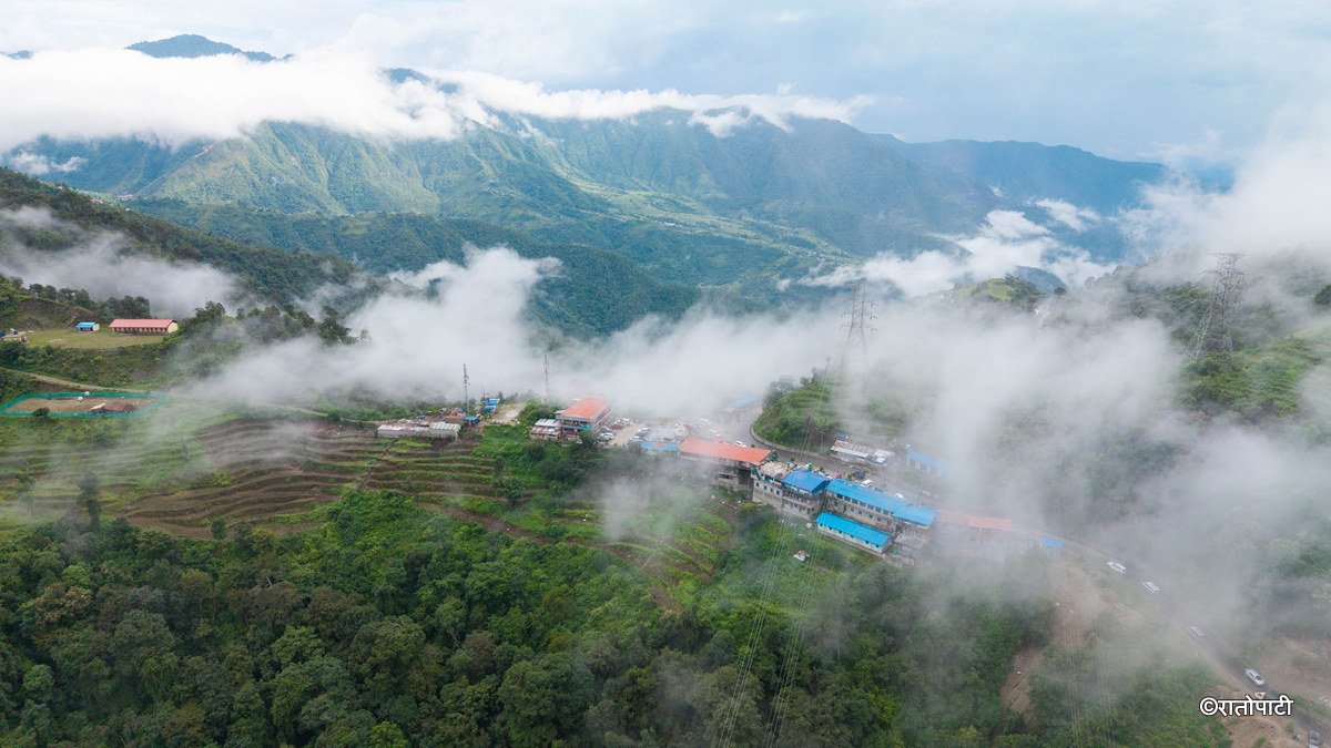 Deurali_KTM_HETAUDA_Nepal photo Library_NPL10