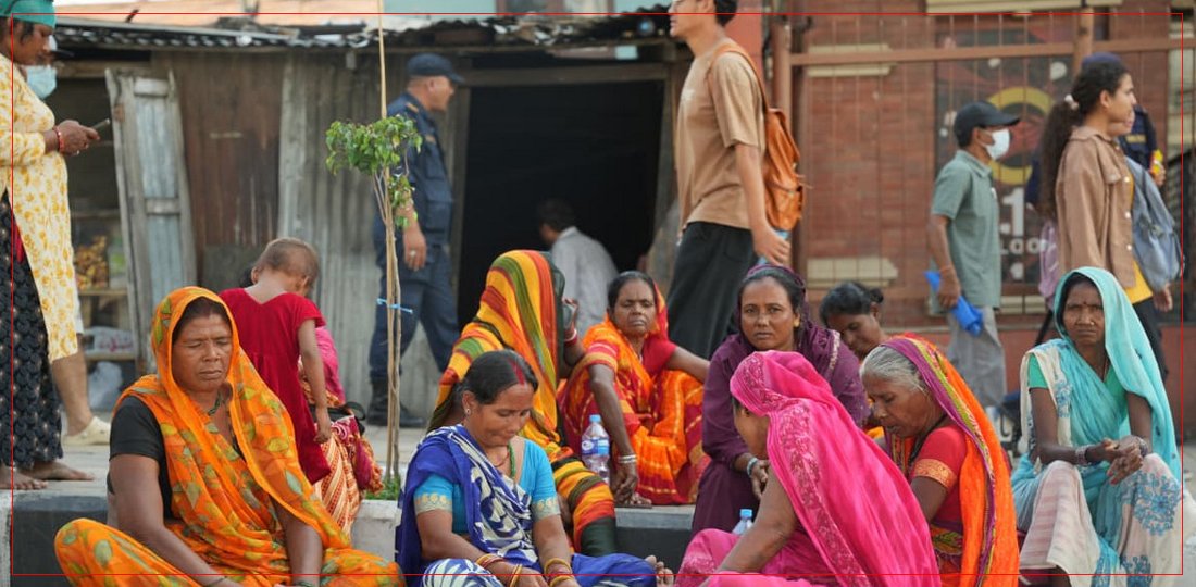   तीन बुँदे माग राख्दै मिटरब्याज पीडित धर्नामा, तस्बिरहरू