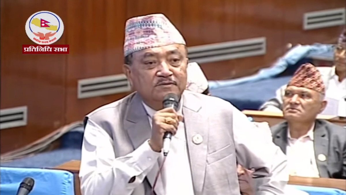  ध्रुवबहादुर प्रधानले नवलपरासी (बर्दघाट सुस्ता पश्चिम) क्षेत्र नं. २ बाट मनोनयन दर्ता गराए