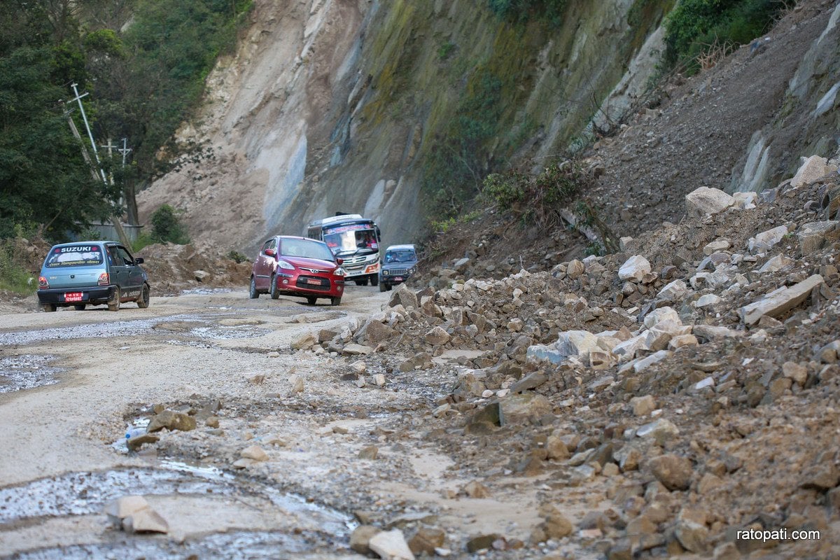 Dhulikhel_Khawa road (2)