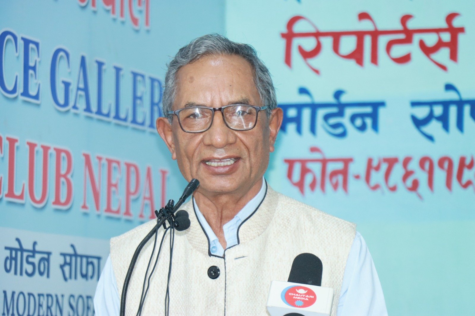 ओली सरकार असफल भयो, यो सरकार आफैँ कुहिएर झर्छ : दीनानाथ शर्मा