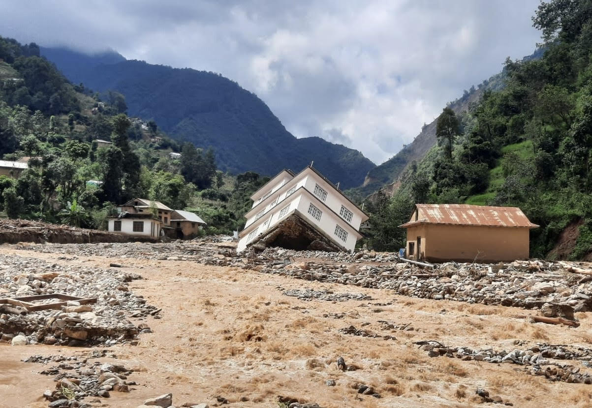 बाढी पहिरो क्षति : काभ्रेमा ६ जना बेपत्ता, ७८ जनाको मृत्यु