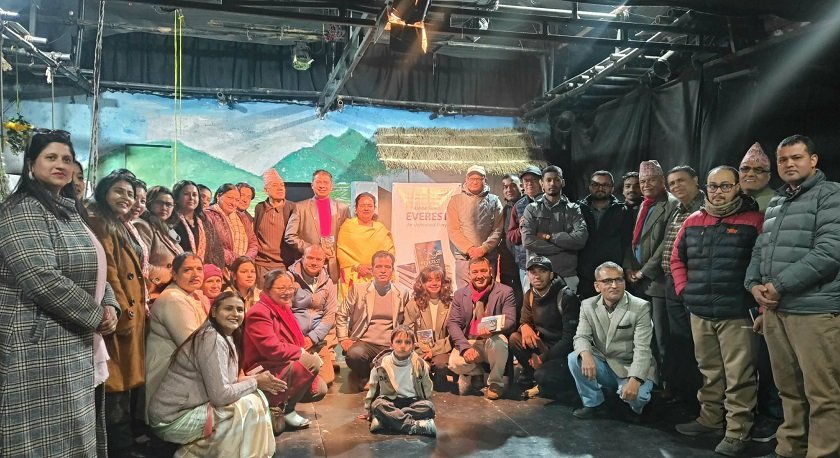 अशोक सिलवालको ‘एभरेस्ट’को काठमाडौँ डिस्कोर्स