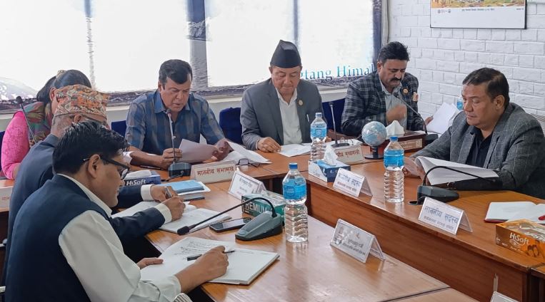   बागमती प्रदेशसभा बैठक सञ्चालन गर्न मुख्यमन्त्रीको कसरत