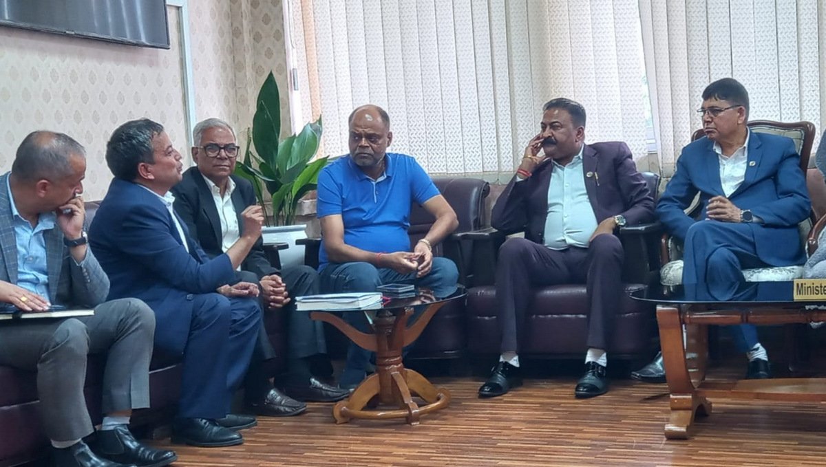 गण्डक–घण्टाघर–मितेरी पुल सडक निर्माणमा देखिएका समस्याबारे छलफल