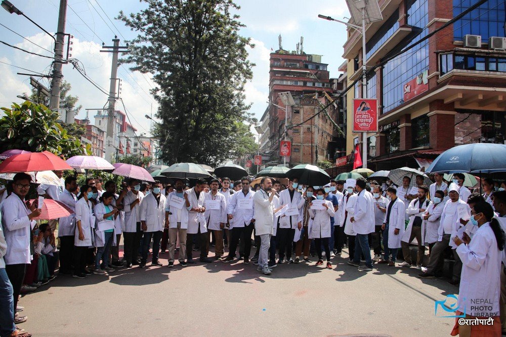 doctor protest (1)