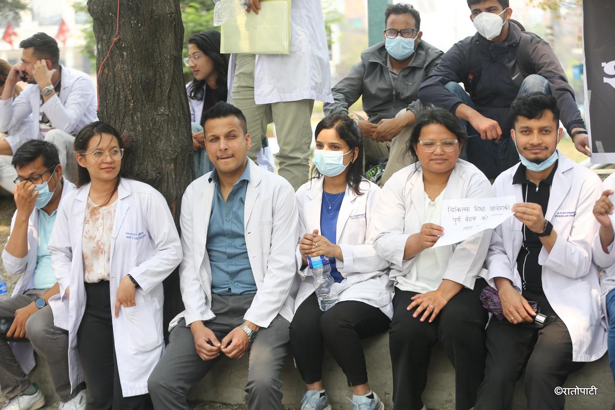 doctor protest (14)