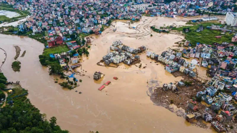 नेपालमा बाढी र पहिरो : भारतीय दूतावासले जारी गर्‍यो एड्भाइजरी