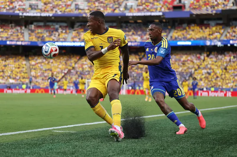 Ecuador and Curacao Tied 0-0 at Halftime in FIFA World Cup 2026 Qualifier