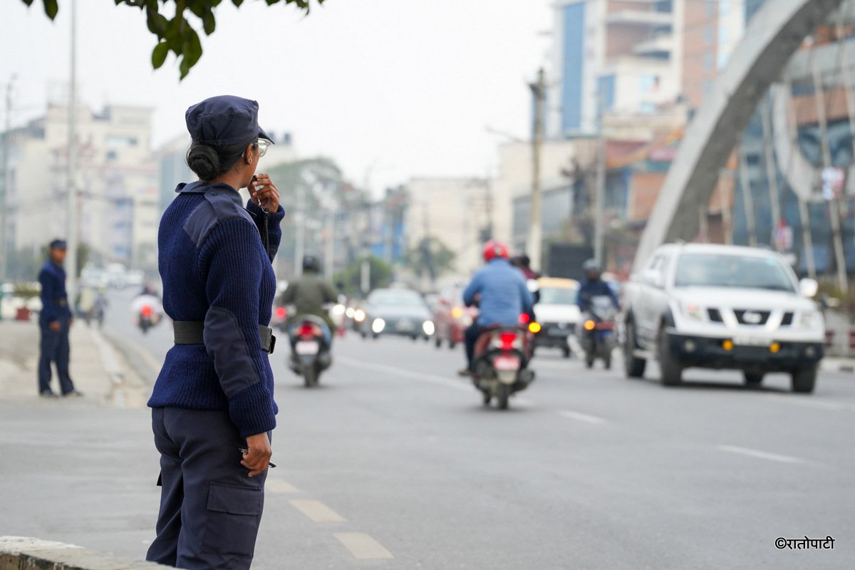 Election police on Duty Kathmandu traffic (16)