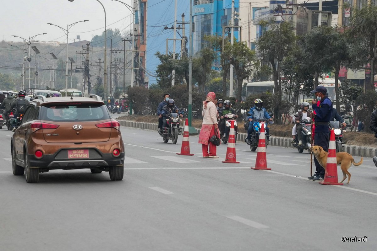 Election police on Duty Kathmandu traffic (17)