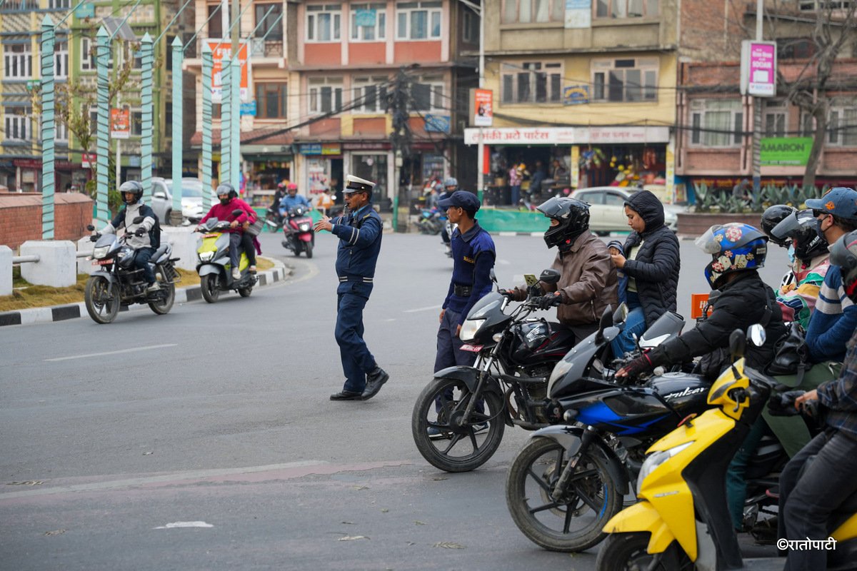 Election police on Duty Kathmandu traffic (18)