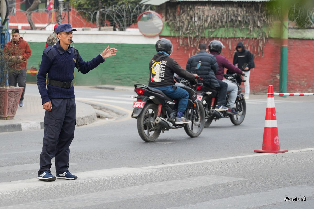 Election police on Duty Kathmandu traffic (19)
