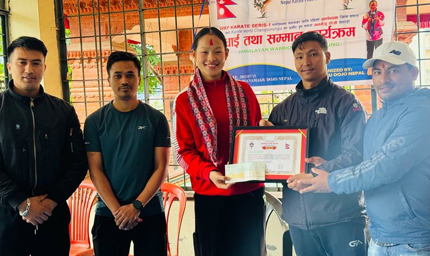 कराते स्टार एरिका सम्मानित