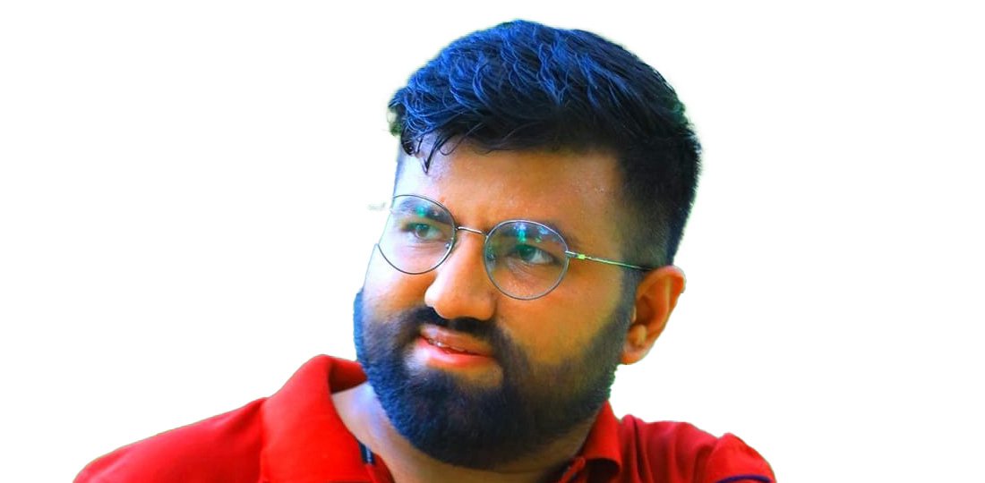 आफैँलाई प्रश्न : म को हुँ ?