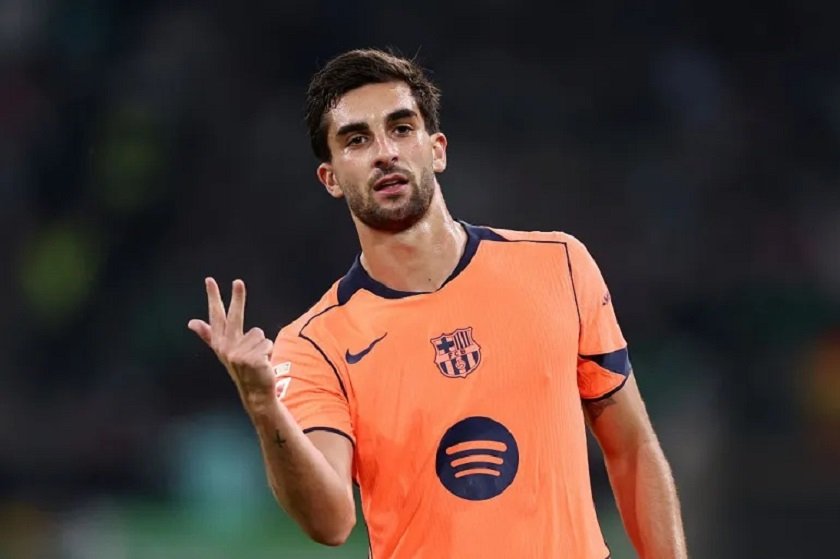 Ferran Torres' Potential Transfer to PSG Dominates Football Market Discussions