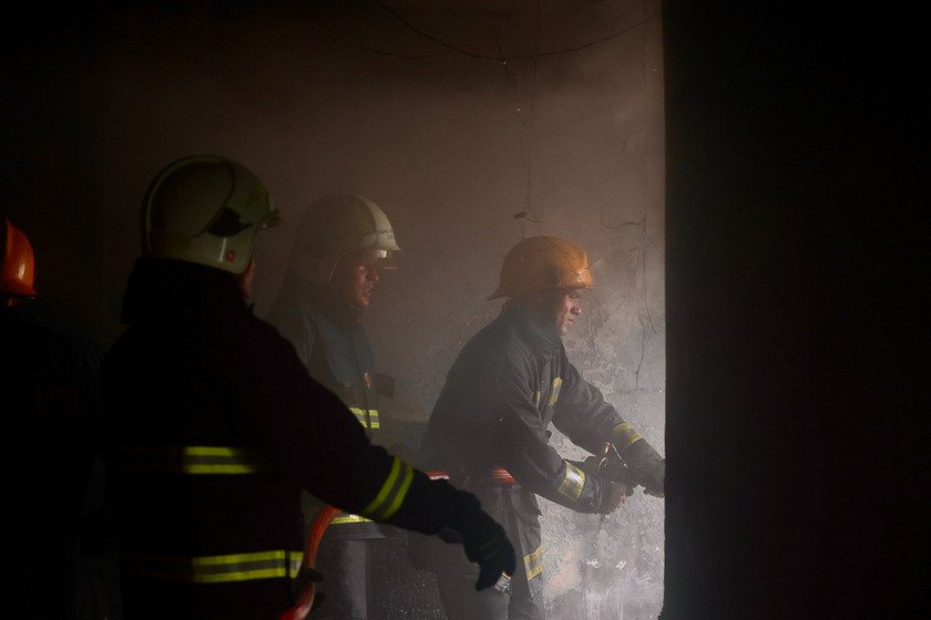 fire at dancebar at Durbarmarg-  Nepal photo library-04