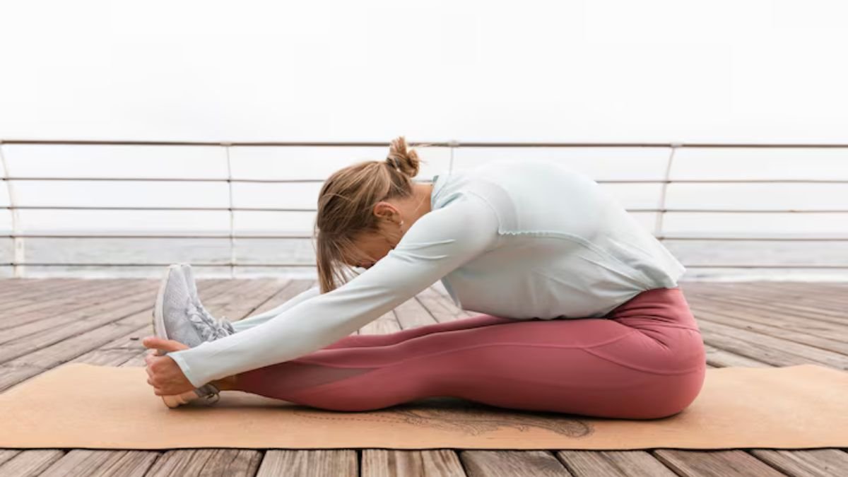 Forward-Bend-pose-1766467595921