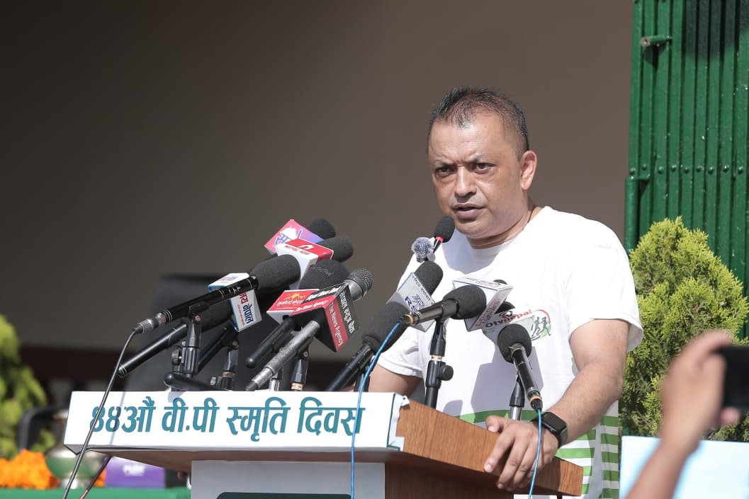Gagan Thapa Criticizes Government and Opposition Similarities