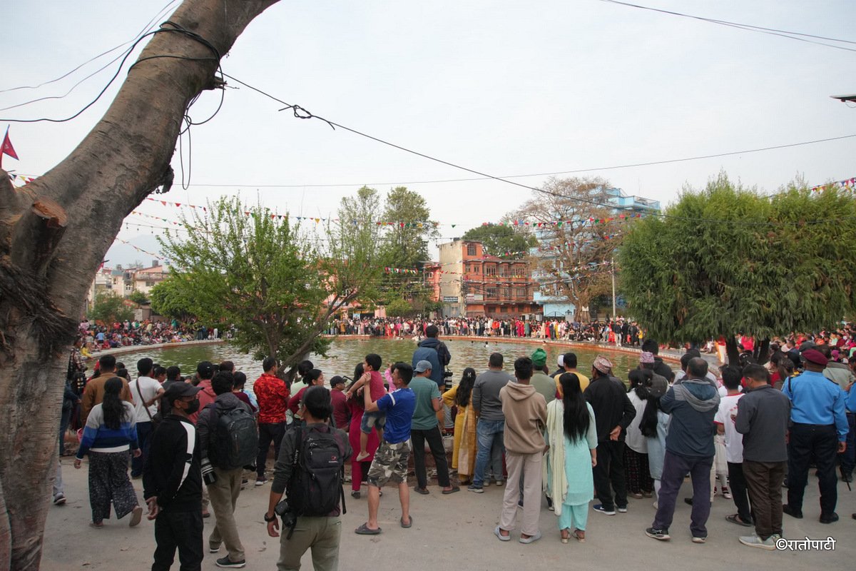 gahana khojne (4)