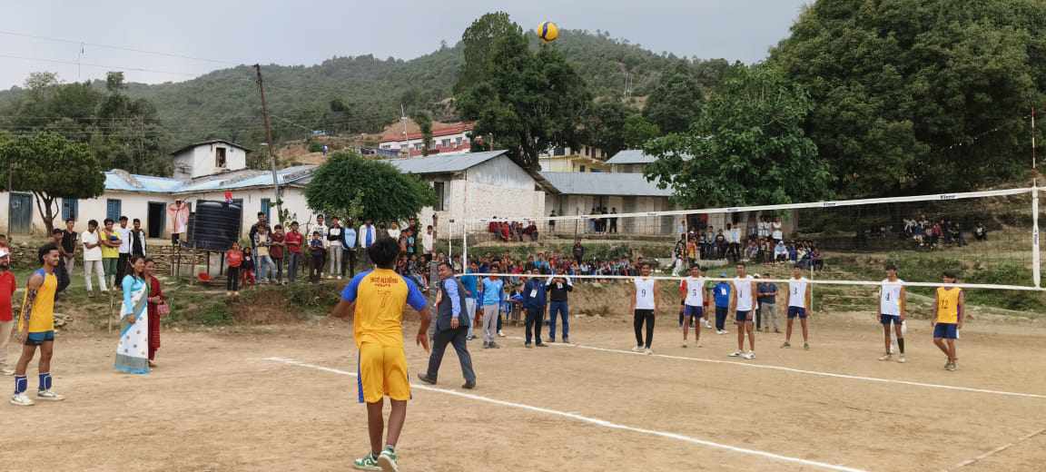 डोटीमा अन्तरपालिकास्तरिय भलिबल प्रतियोगिता सुरू