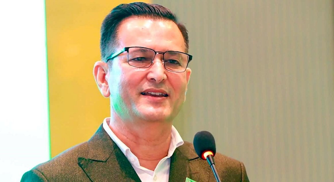 IPPAN Chairman Ganesh Karki States Minister Biraj Bhakta Shrestha Has Opportunity to Make History in Energy Sector