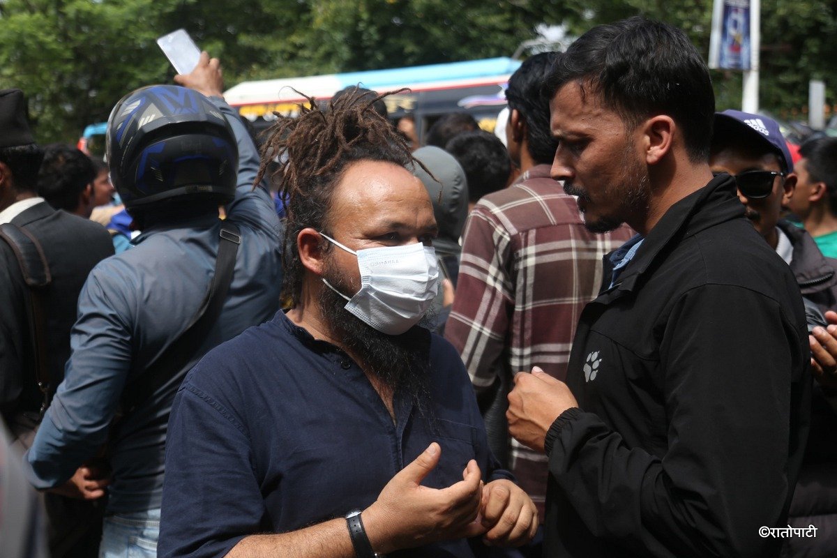 ganesh nepali family protest (16)