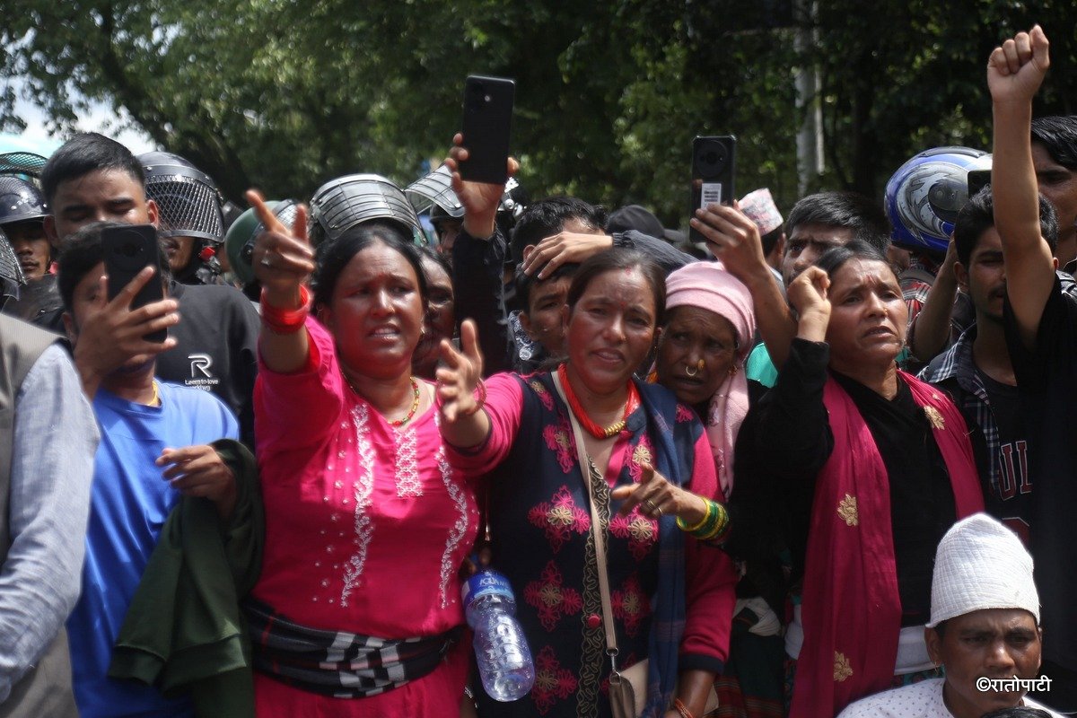 ganesh nepali family protest (2)