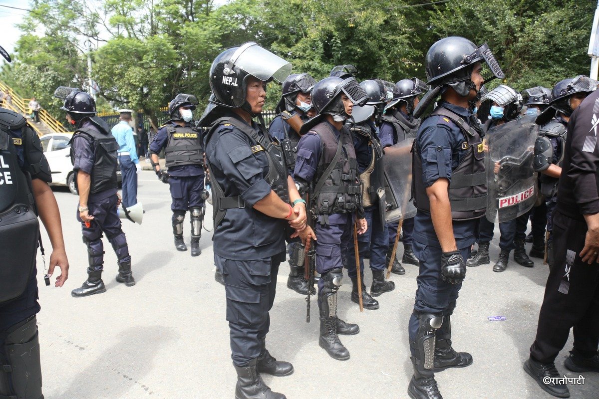 ganesh nepali family protest (9)