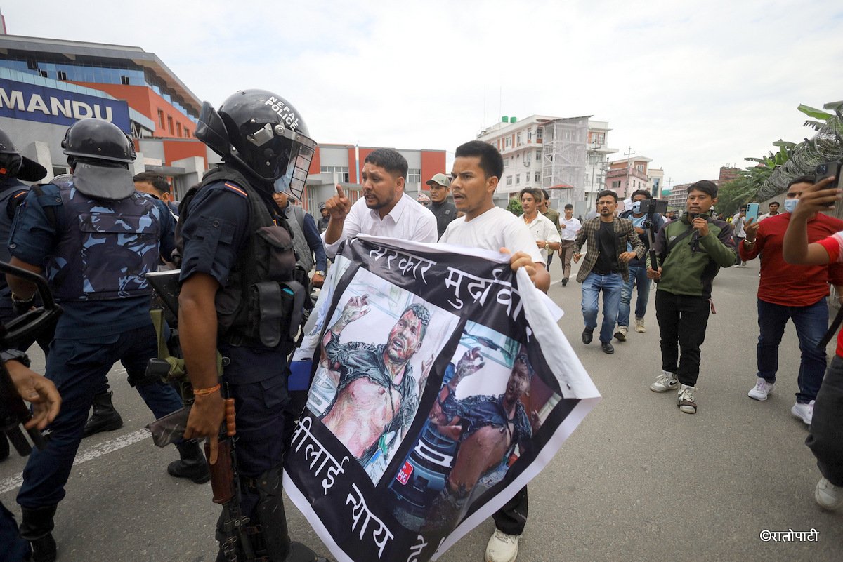 ganesh nepali protest (14)