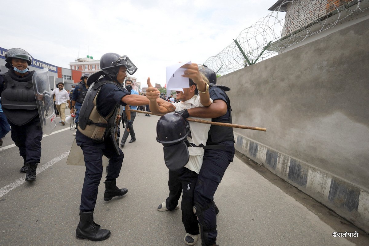 ganesh nepali protest (15)