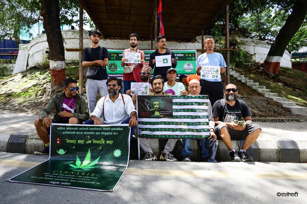 ganja protest (2)