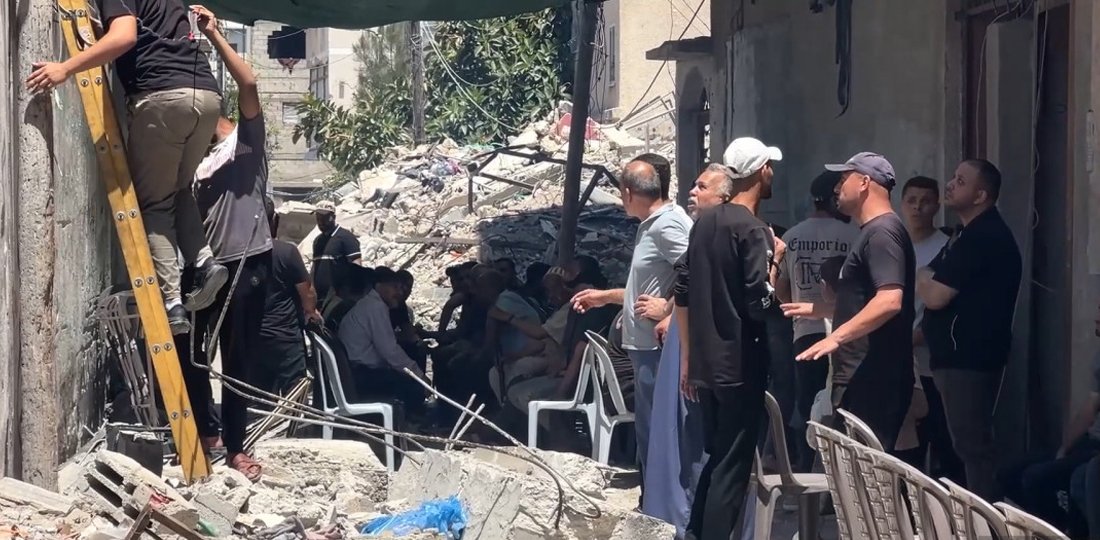 Five Palestinians Killed in Israeli Airstrikes in Gaza