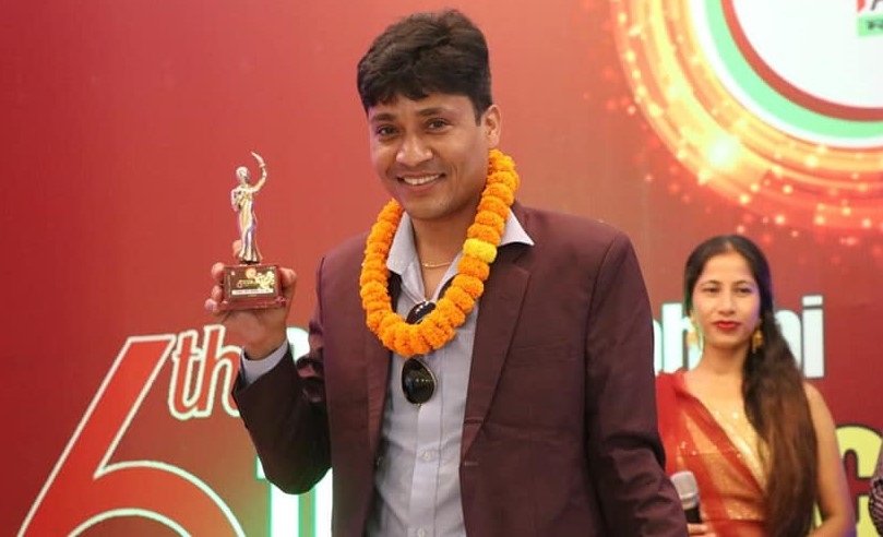 गीतकार अधिकारी 'इसा अन्तर्राष्ट्रिय अवार्ड'को टप २० मा छनौट
