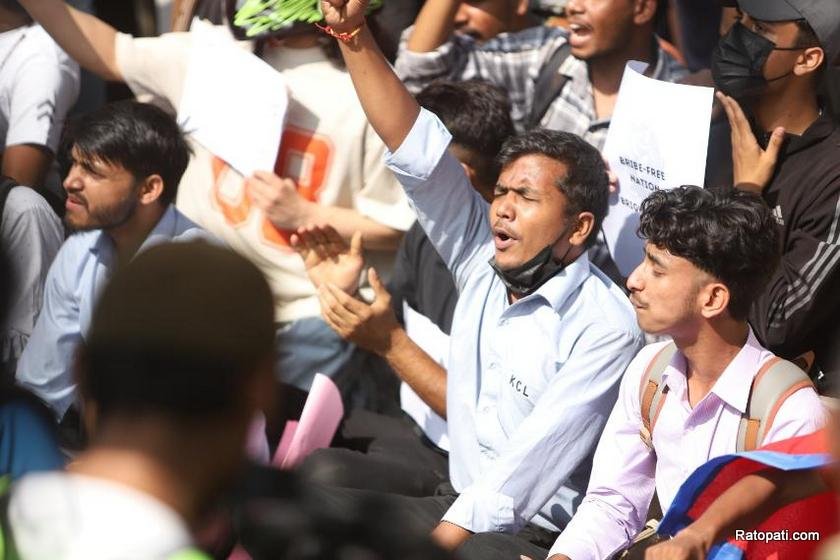 Gen-z-protest (9)