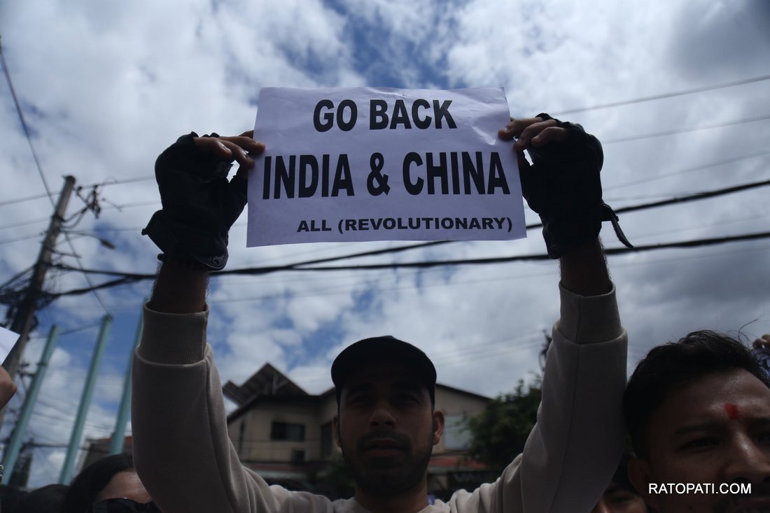 go back india china (1)