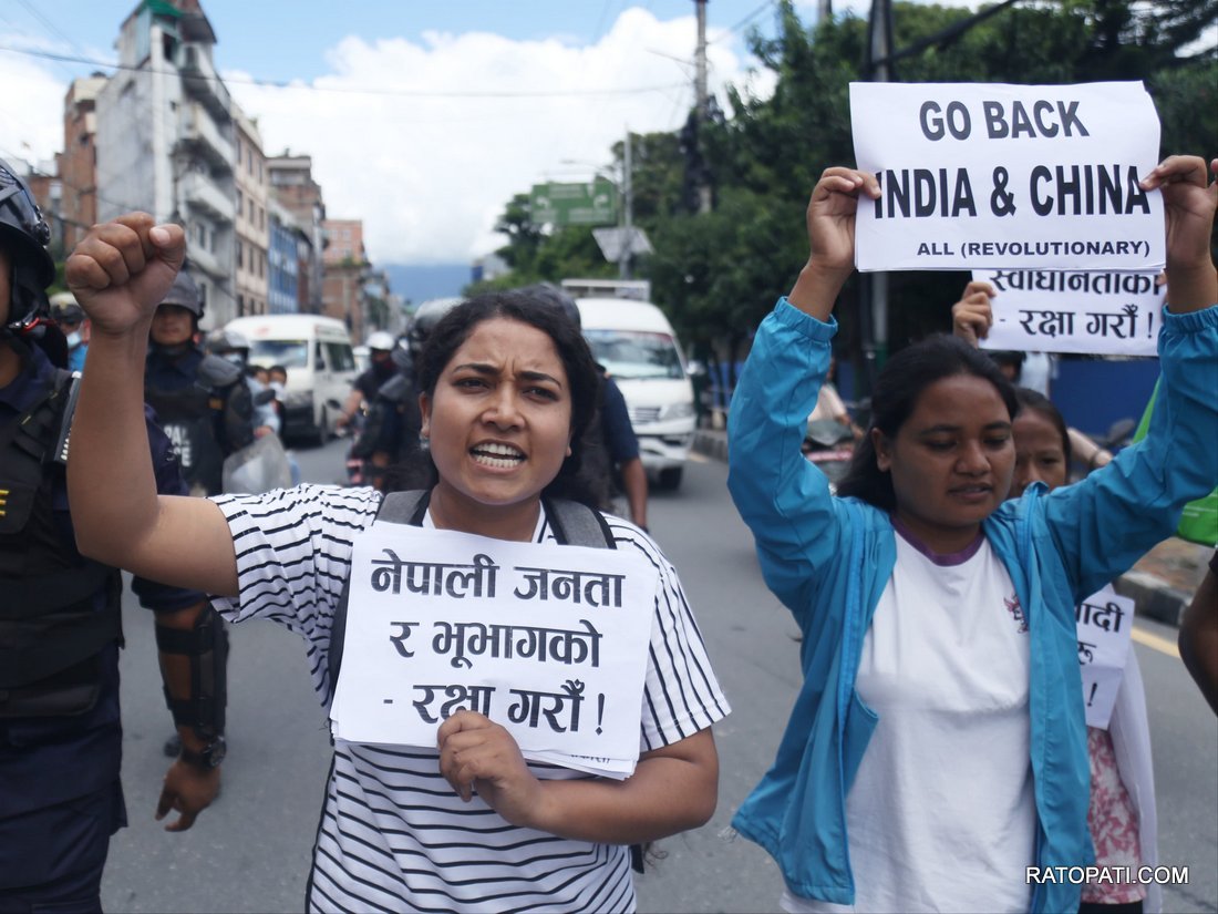 go back india china (13)