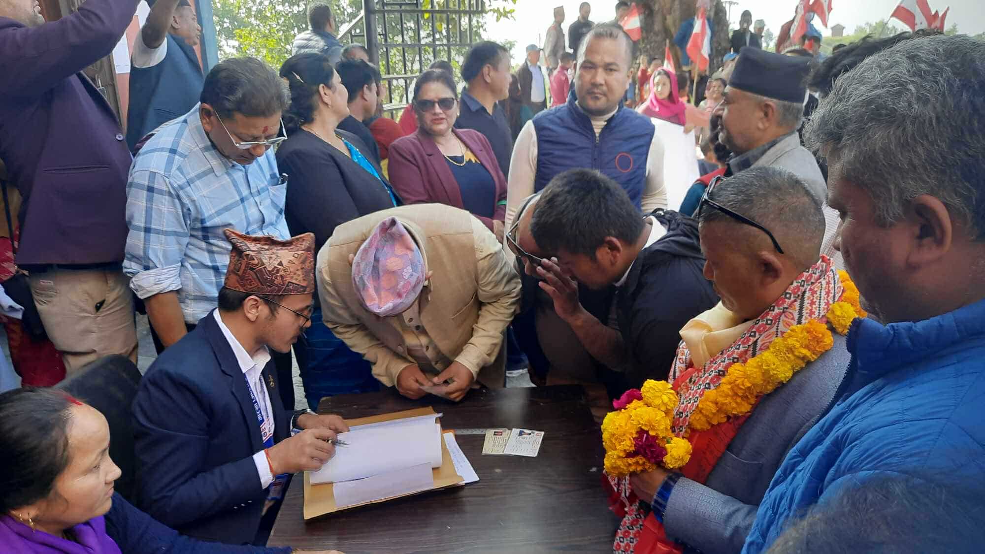 गोरखा–५ मा १० जनाले गराए उम्मेदवारी दर्ता