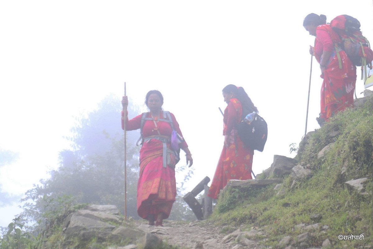 Gosaikunda_ (7)