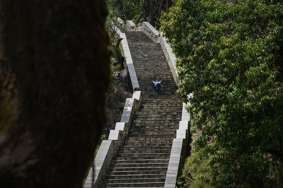 Great wall_Helambu_NPL_PCT (2)