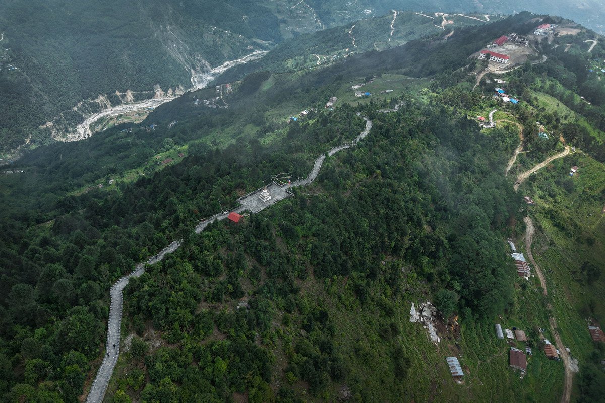 Great wall_Helambu_NPL_PCT (6)